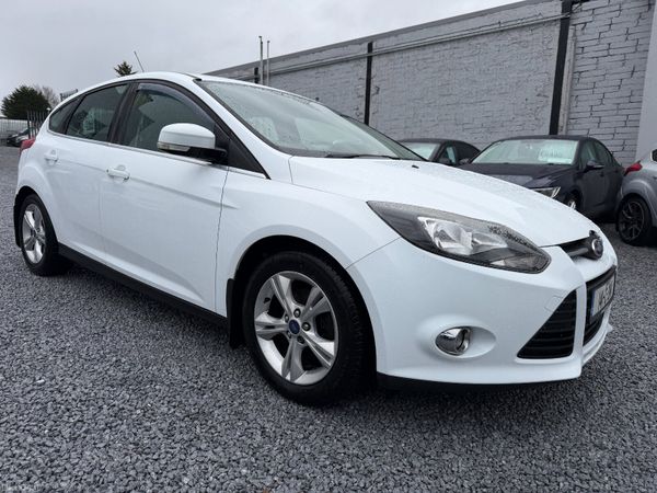 Ford Focus Hatchback, Diesel, 2014, White