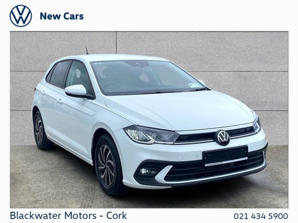 Volkswagen Polo Hatchback, Petrol, 2026, White