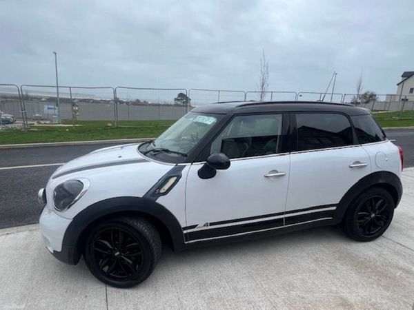 Mini Cooper Hatchback, Diesel, 2011, White