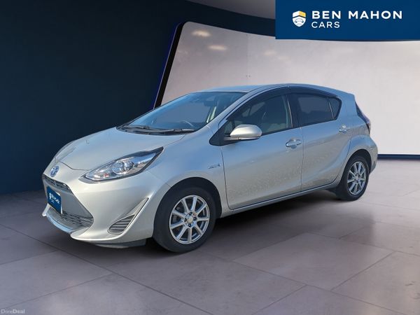Toyota Aqua Hatchback, Petrol Hybrid, 2020, Silver