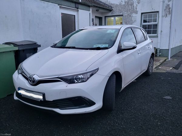 Toyota Auris Van, Diesel, 2017, White