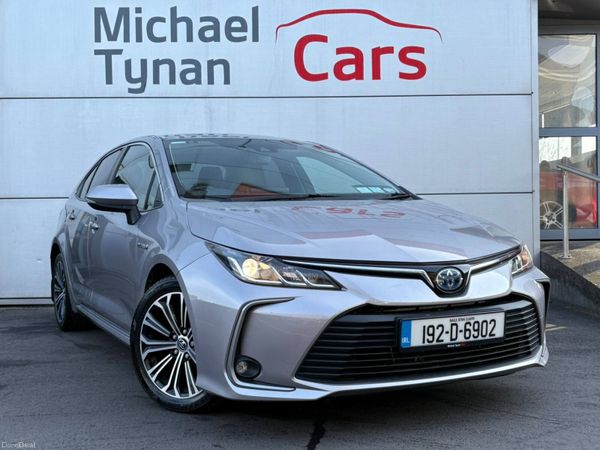 Toyota Corolla Saloon, Petrol Hybrid, 2019, Grey