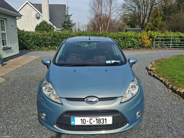Ford Fiesta Hatchback, Petrol, 2010, Blue