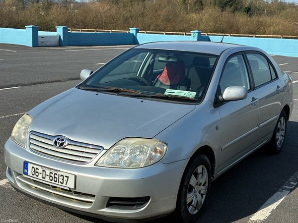 Toyota Corolla Saloon, Petrol, 2006, Silver