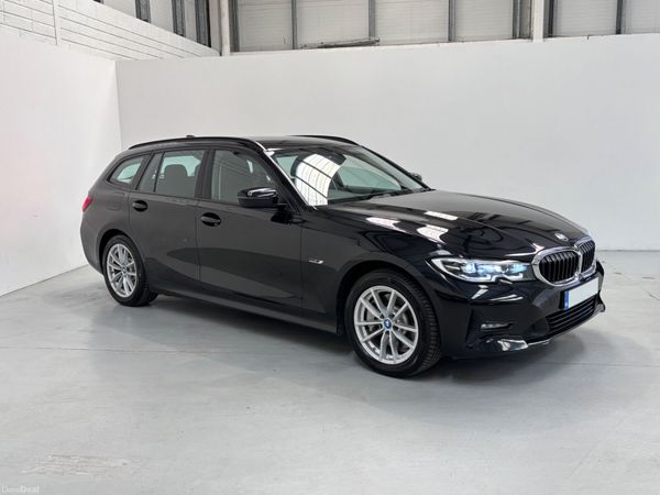 BMW 3-Series Estate, Petrol Plug-in Hybrid, 2022, Black
