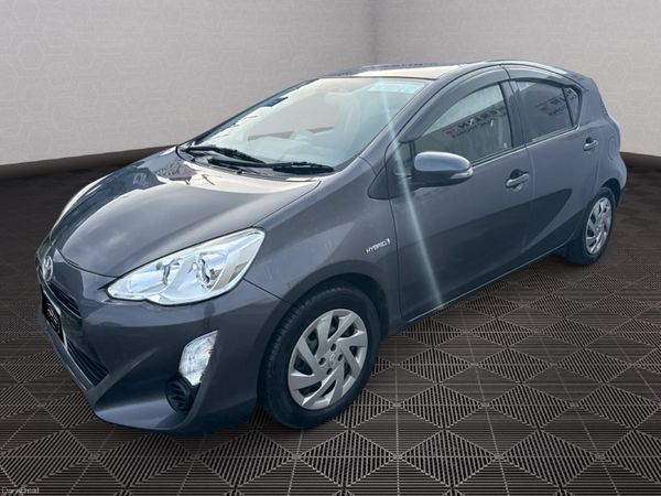 Toyota Aqua Hatchback, Petrol Hybrid, 2015, Grey
