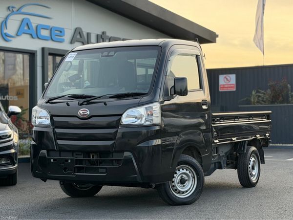 Daihatsu Fourtrak Pick Up, Petrol, 2019, Black