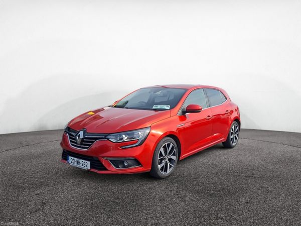 Renault Megane Hatchback, Diesel, 2020, Red