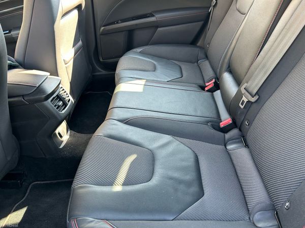 Ford Mondeo Hatchback, Diesel, 2019, Grey