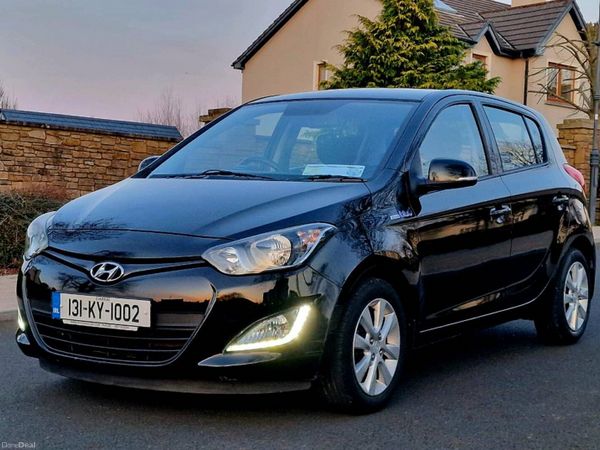 Hyundai i20 Hatchback, Petrol, 2013, Black