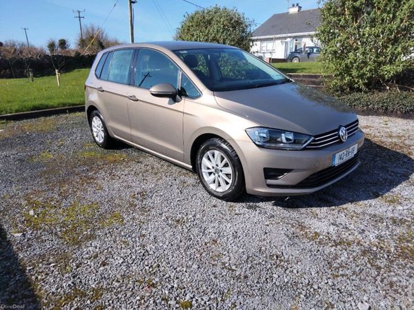 Volkswagen Golf Estate, Diesel, 2014, Gold