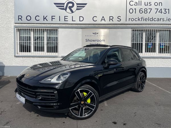 Porsche Cayenne SUV, Petrol Hybrid, 2022, Black