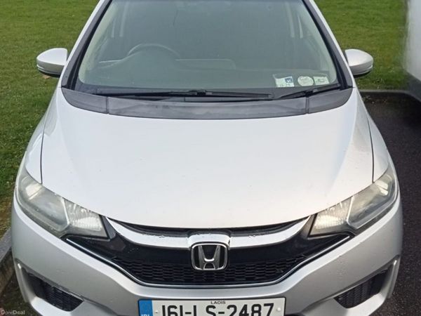 Honda Fit Hatchback, Petrol Hybrid, 2016, Silver