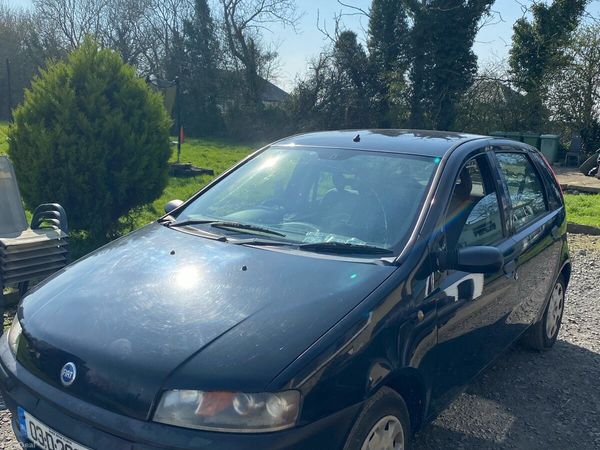 Fiat Punto Hatchback, Petrol, 2003, Black