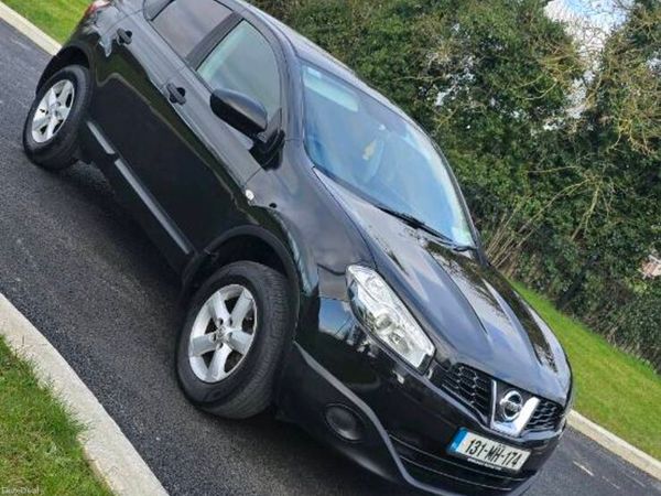 Nissan Qashqai Hatchback, Petrol, 2013, Black