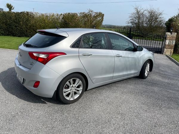 Hyundai i30 MPV, Diesel, 2012, Silver