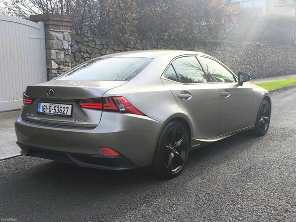 Lexus IS Saloon, Petrol Hybrid, 2016, Silver