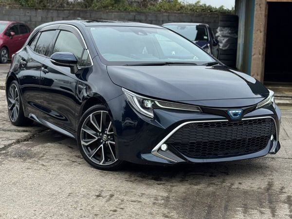 Toyota Corolla Hatchback, Petrol Hybrid, 2019, Blue