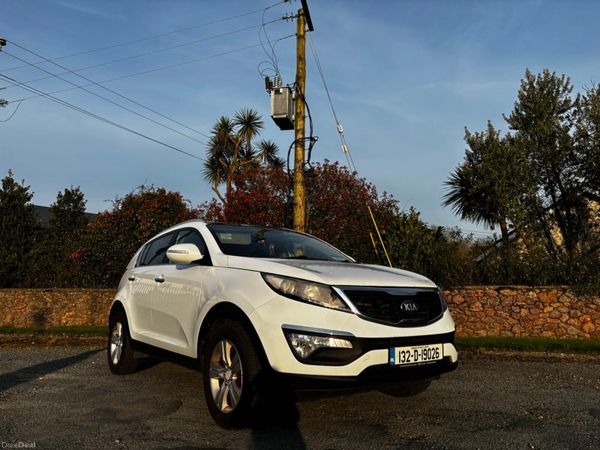 Kia Sportage SUV, Diesel, 2013, White