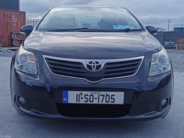 Toyota Avensis Saloon, Diesel, 2011, Grey