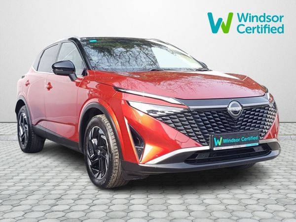 Nissan Qashqai MPV, Petrol, 2025, Red