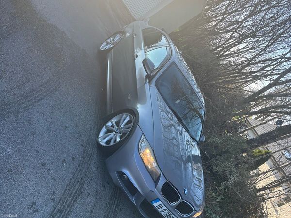 BMW 3-Series Saloon, Diesel, 2010, Grey