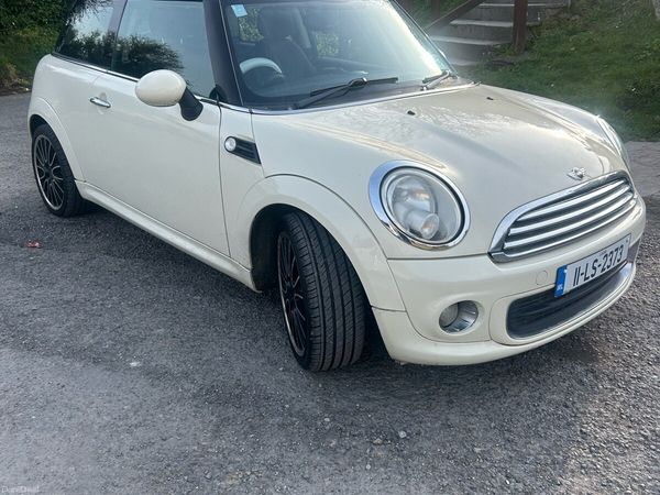 Mini One Hatchback, Petrol, 2011, White