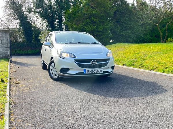 Opel Corsa Hatchback, Petrol, 2016, Silver