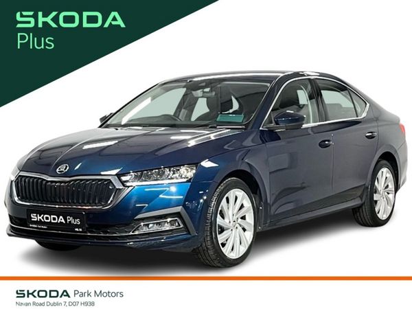 Skoda Octavia Saloon, Petrol, 2023, Blue