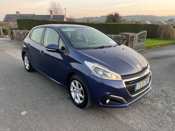 Peugeot 208 Hatchback, Petrol, 2017, Blue