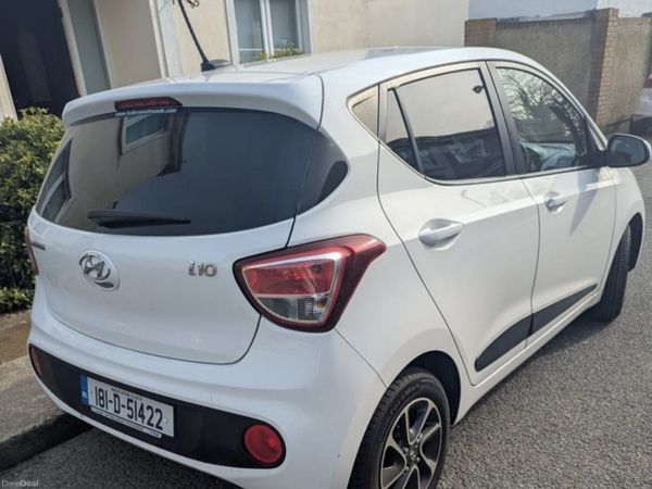 Hyundai i10 Hatchback, Petrol, 2018, White