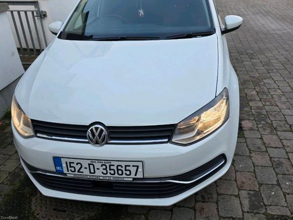 Volkswagen Polo Hatchback, Petrol, 2015, White