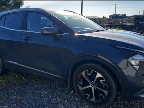 Kia Sportage SUV, Diesel Hybrid, 2022, Grey