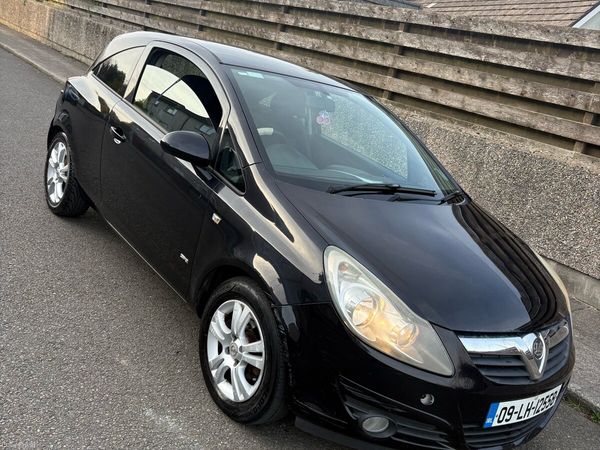 Vauxhall Corsa Hatchback, Petrol, 2009, Black