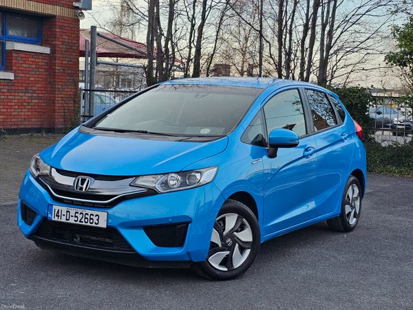 Honda Fit Hatchback, Petrol Hybrid, 2014, Blue