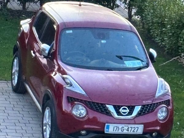 Nissan Juke SUV, Diesel, 2017, Red