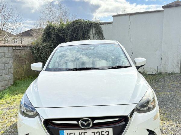 Mazda Demio MPV, Petrol, 2015, White