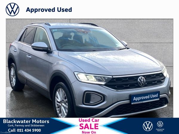 Volkswagen T-Roc SUV, Petrol, 2023, Grey