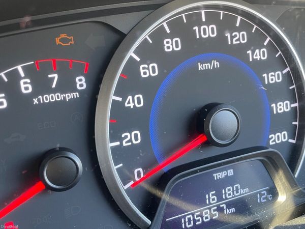 Hyundai i10 Hatchback, Petrol, 2014, Black