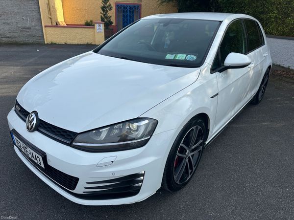 Volkswagen Golf Estate, Diesel, 2015, White