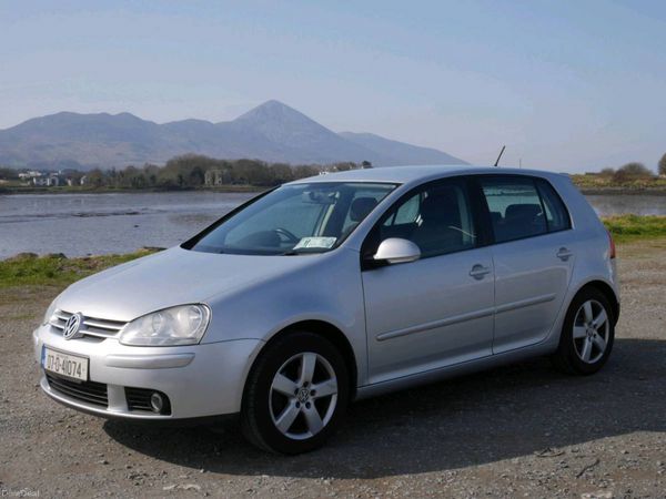 Volkswagen Golf Hatchback, Petrol, 2007, Silver