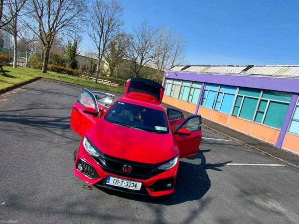 Honda Civic Hatchback, Petrol, 2017, Red