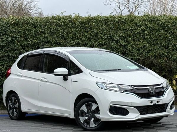 Honda Fit Hatchback, Petrol Hybrid, 2019, White