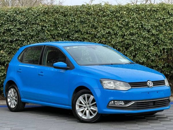 Volkswagen Polo Hatchback, Petrol, 2014, Blue
