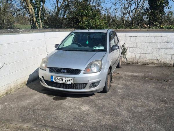 Ford Fiesta Hatchback, Petrol, 2007, Silver
