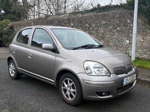 Toyota Yaris Hatchback, Petrol, 2003, Grey