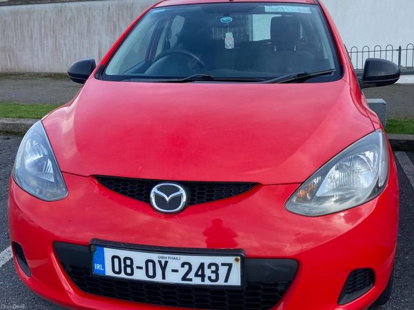 Mazda Mazda2 Hatchback, Petrol, 2008, Red