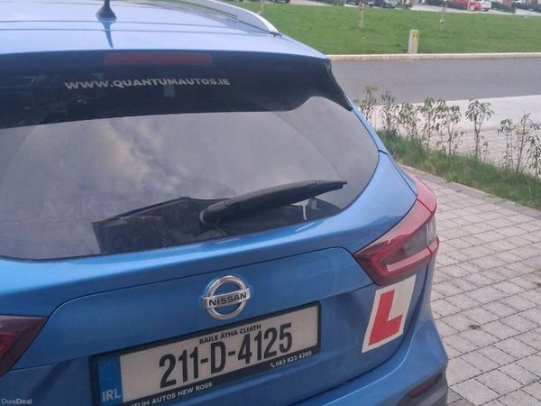 Nissan Qashqai MPV, Diesel, 2021, Blue