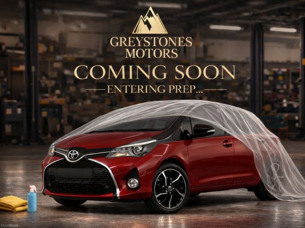 Toyota Yaris Hatchback, Petrol, 2013, Red