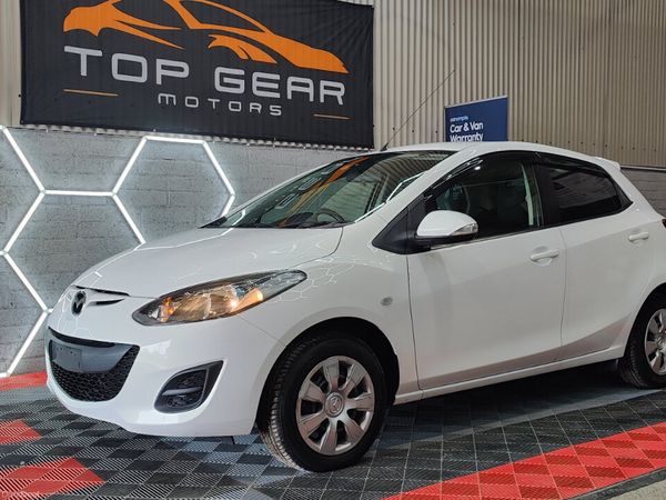 Mazda Demio Hatchback, Petrol, 2012, White